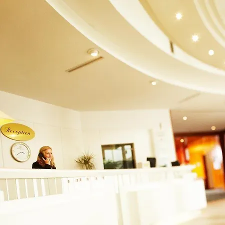 酒店 Fourside Messe, Trademark Collection By Wyndham 4*